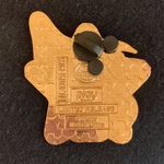 Disney Haunted Mansion hitchhiking ghost headstone play pin Photo 1