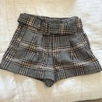 High Waisted Classy Shorts With Belt Size M Photo 0