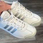 Adidas  Samoa silver white size 7 Photo 2