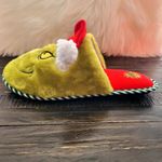 Dr. Seuss NEW  The Grinch Santa Hat Christmas Ladies Slippers Women's Size 11/12 Photo 2