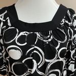 Cha Cha  Vente Black/White Print Blouse Photo 5