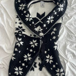 Coldwater Creek  Black and White Snowflake Poncho Photo 0