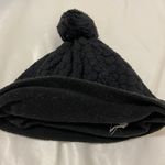 Fleece Lined Textured Pom Beanie Black Photo 2