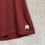 Vuori  Womens Brugundy Racerback Tanktop Activewear Size Small Photo 4