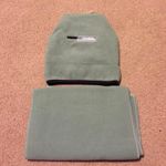 Gap Pro Fleece Hat (Reversible) and Scarf Photo 0