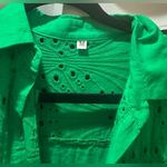 Size medium green dress with wraparound tie. Photo 4