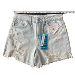 Ymi  High Rise Mom Fit Shorts Distressed Denim‎ 100% Cotton Light Wash
Size 3/26 Photo 2