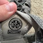 Keen Whisper Hiking Sandals Outdoors Women's Size 10 Bungee Cinch Gray w/ Green Photo 5