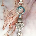 Beautiful Thoughtful Mother Home is Where the Heart is Keychain Blue Photo 2