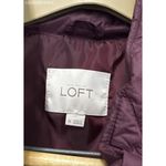 Loft Plum Purple Women's Full Zip Lightweight Puffer Vest - Size M Photo 1