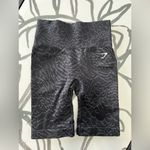 Gymshark  Adapt Animal Compression Workout Shorts Women’s Sz Small Excellent Cond Photo 4