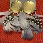 Badgley Mischka  gold Hammered & feathers Earrings New Photo 0