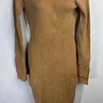 4th & Reckless Brown V Photo 0