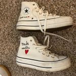 Converse Limited Edition Valentine’s  Photo 3