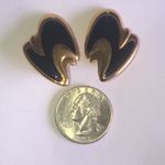 Angel Brand Signed Black Enamel and Gold Tone Retro Vintage Clip Photo 2