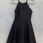 Bags To Wishes Women's Dress Fit & Flare Skater Solid Black Scalloped Hem Medium Photo 1