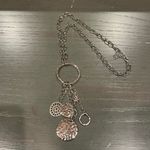 Paparazzi NWOT TRINKET TWINKLE - PINK RHINESTONE SILVER DISC NECKLACE - Photo 2