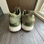 Nike Casual Sneakers Olive Green Everyday Shoes Comfy Lightweight Size 7 Photo 4