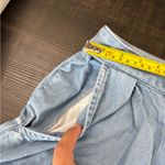 Gianni Bini  Light Wash Chambray Shorts Women’s Size 2 Photo 3