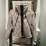 Kuhl Sherpa Full Zip Jacket Fleece Sz S Oatmeal Color Photo 5