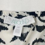 Abound NWT.  Ivory tiger print peplum top. Size XXS Photo 1
