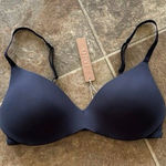 SKIMS Wireless Form Push up Bra Onyx Size 32C Photo 0