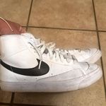 Nike Blazer Mid 77 Photo 1