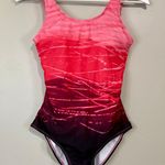 One Piece Women’s Crisscross Ombre Swimsuit Red, Pink & Maroon Size Small NWOT Photo 0