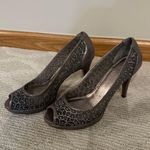 Adrianna Papell rhinestone gray/silver pumps Size 9.5M US Photo 0