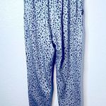QIYUN.Z Leopard Print Casual Pants Elastic High Waist Pockets Size Small New! Gray Photo 1