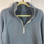 Vuori  Sedona Half Zip Pullover Size Medium gray blue color Photo 2