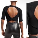 Naadam silk and cashmere knit twist back short sleeve top Black Size M Photo 3