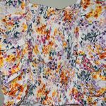 H&M  small short fitted blouse low-cut v-neck short puff sleeves elastic at cuffs Photo 4