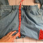 Noisy May  Women’s Fun Embroidered Ankle Jeans, High Waist, Sz 32 Photo 6