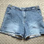 st. john's bay  Women’s Light Blue Jean Shorts‎ Size 14 Photo 0