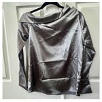New Revival grey off the shoulder long sleeve blouse Gray Size M Photo 3