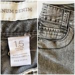 Chico's Chico’s Ultimate Fit Platinum Denim Alkaline Wash Crop size 1.5 Women’s sz 10 Photo 4