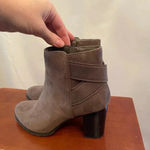 A New Day Candyce Bootie heeled -brown - size 6.5 Photo 2