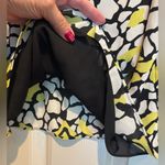 Nine West  sleeveless top - black white/gray yellow - size large - v neck Photo 4