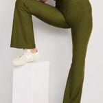 Old Navy Green Extra High-Waisted PowerSoft Flare Leggings Size XL New With tags Photo 0