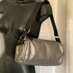 Sundance  METALLIC GOLD TONE LEATHER SHOULDER BAG. O/S Photo 4