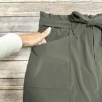Athleta Arbor Olive Green Grey Paper Bag Skyline Tie Belt Skort 16T 16 Tall New Photo 2