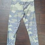 Aerie  Women's Cute Green/Gray Camo Print Yoga Workout Lounge Leggings | Size: M Photo 6