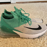 Nike Women’s  Air Max 270 Flyknit Photo 0