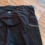 Athleta  Relay Capri 2.0 Workout Athlete Training Zip Back Side Pockets Womens S Photo 1