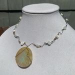 None Mother of Pearl Seashell Wire Necklace Photo 7