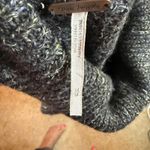 Free People  Dylan Tweedy Size Medium Boho Cowl Neck Wool Blend Sweater Outdoor Photo 9