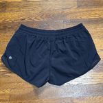 Lululemon  Hotty Hot Short II *2.5" Photo 4