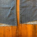 Seven 7 jeans. Size 16 medium blue wash Angled frayed hem. Button and zip close Photo 6