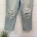 ZARA  Light Wash Distressed Mom Jeans Size 8 Photo 2
